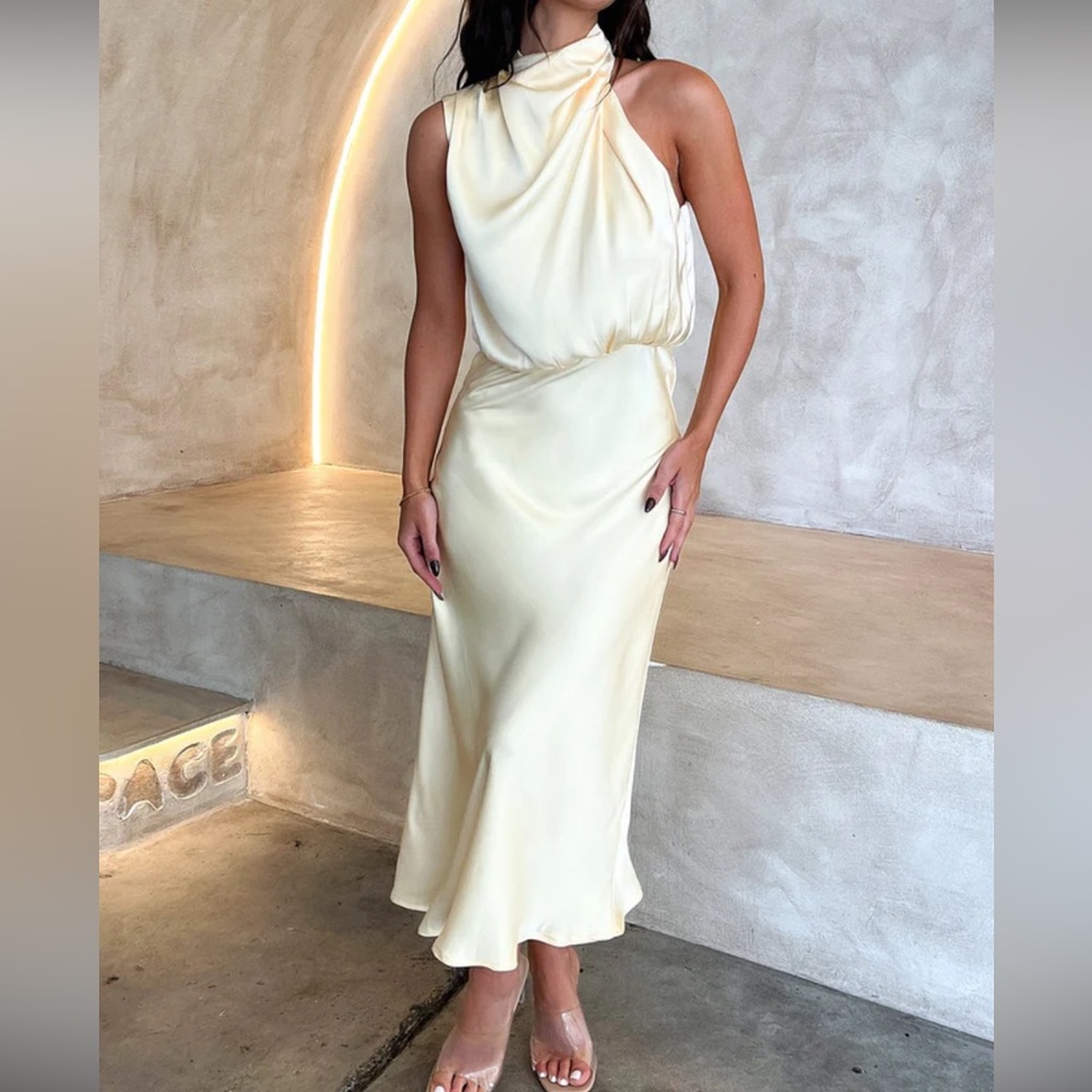 That’s So Fetch Butter Yellow Maxi Dress